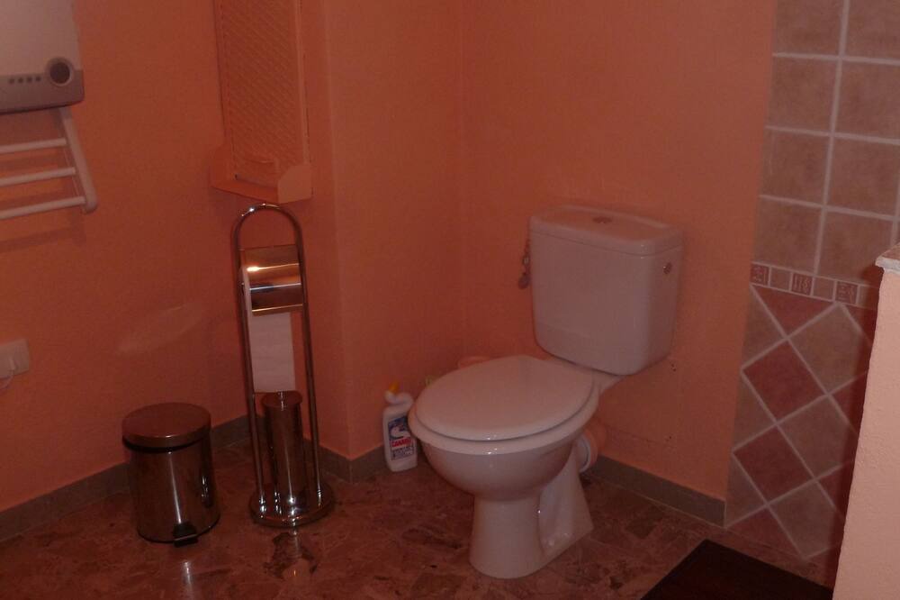 Photo of Bathroom in Barcelonnette