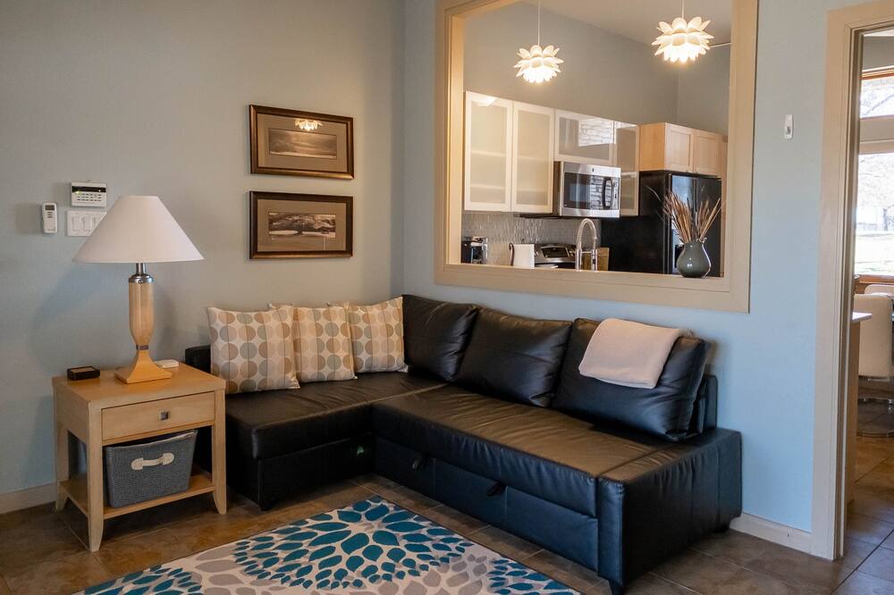 Photo of Livingroom in Flower Mound