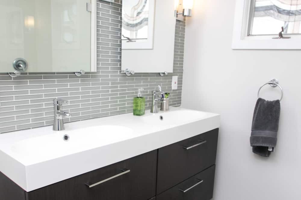 Photo of Others in Margate City