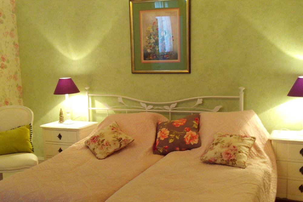 Photo of Bedroom in Vieux Vichy