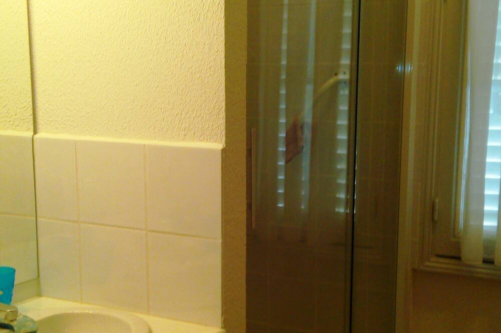 Photo of Bathroom in Vieux Vichy