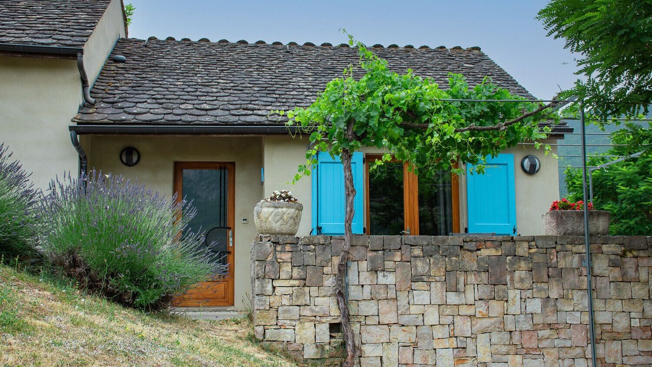 Photo of Outdoor in Saint-Rome-de-Dolan