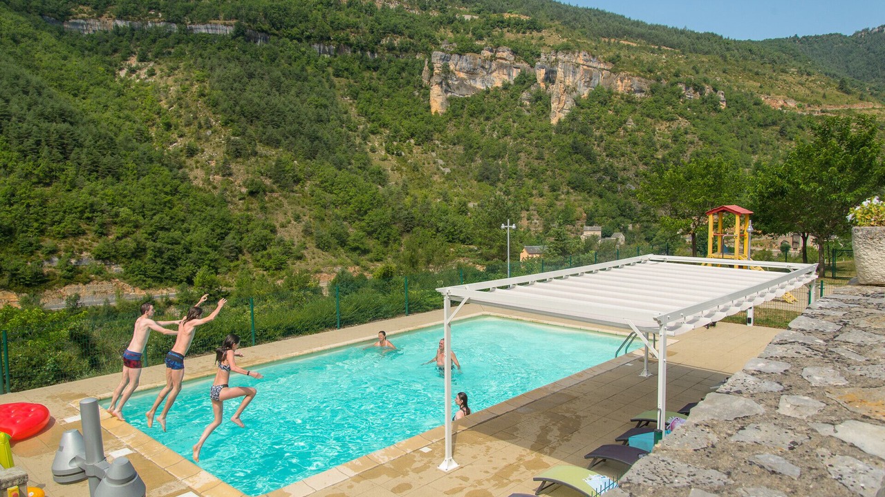 Photo of Outdoor in Saint-Rome-de-Dolan