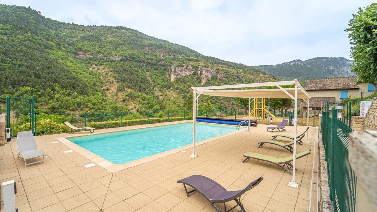 Photo of Outdoor in Saint-Rome-de-Dolan