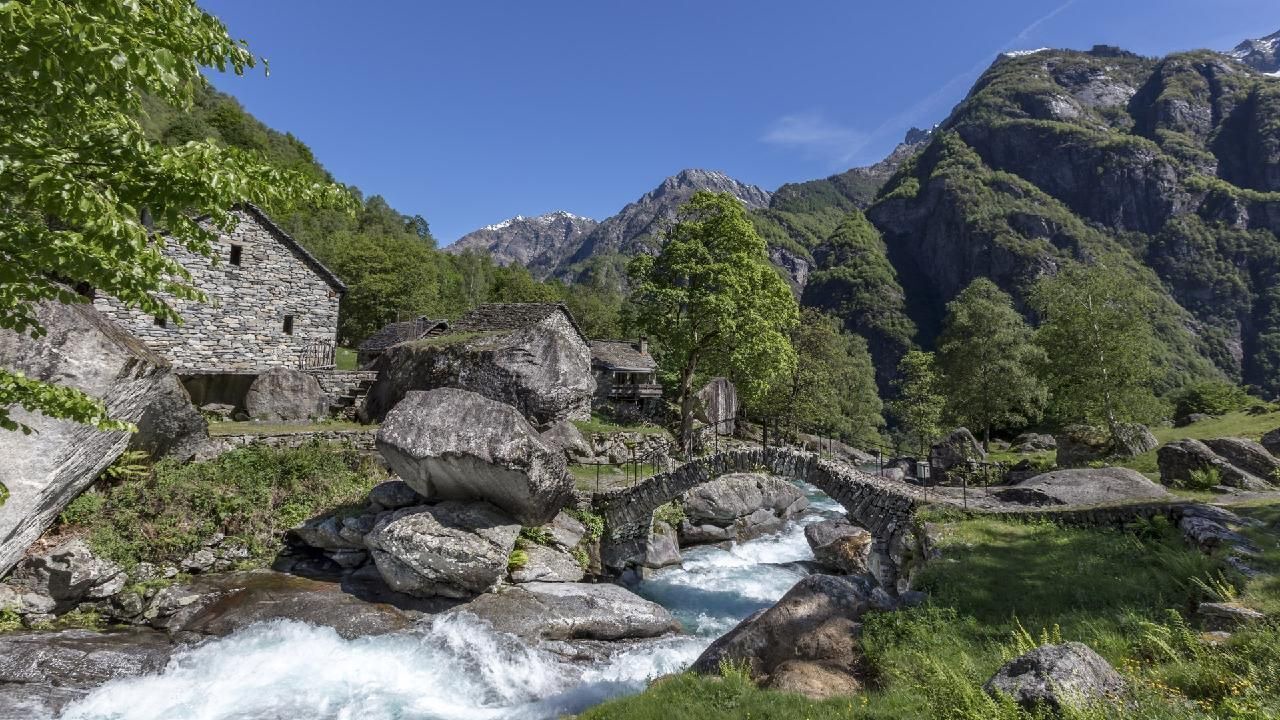 Photo of Others in Aurigeno