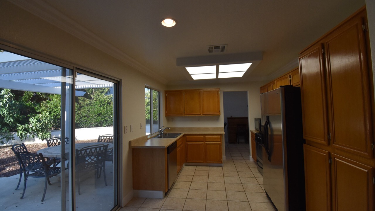 Photo of Kitchen in Paloma Del Sol
