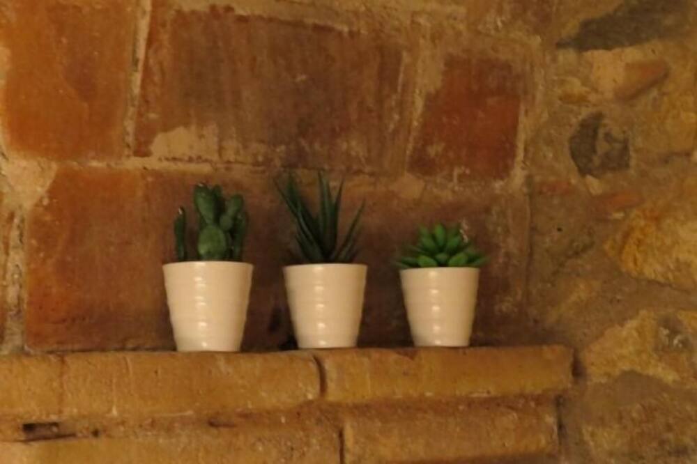 Photo of Bathroom in Castello d'Empuries
