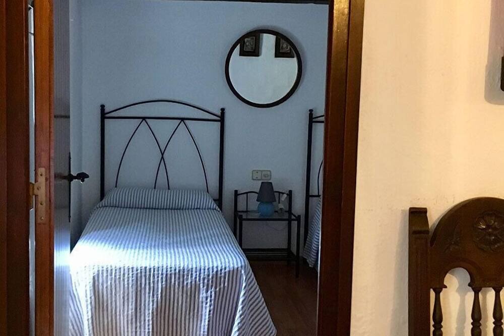 Photo of Bedroom in Tordera