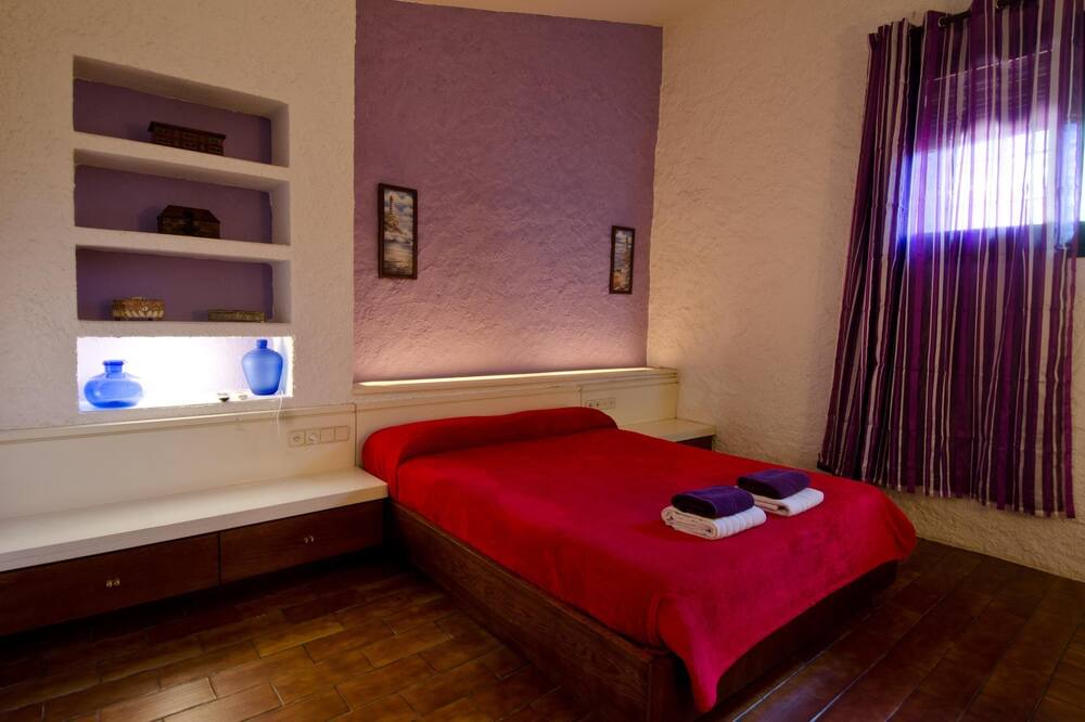 Photo of Bedroom in Tordera