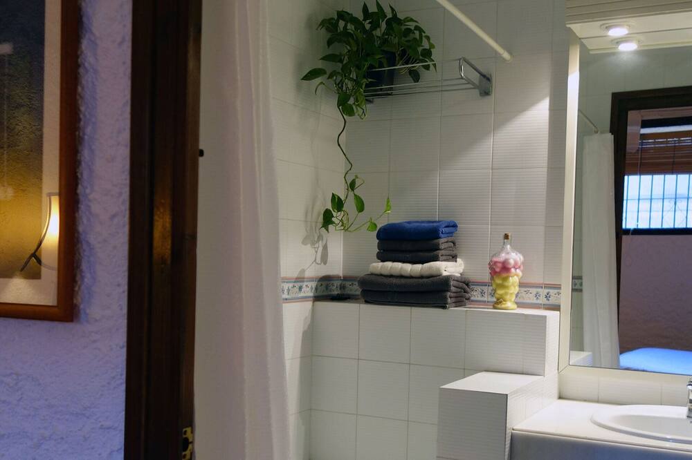 Photo of Bedroom in Tordera