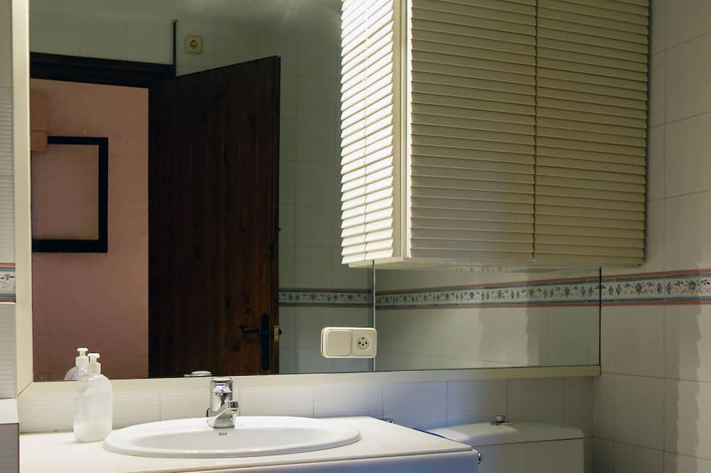 Photo of Bathroom in Tordera
