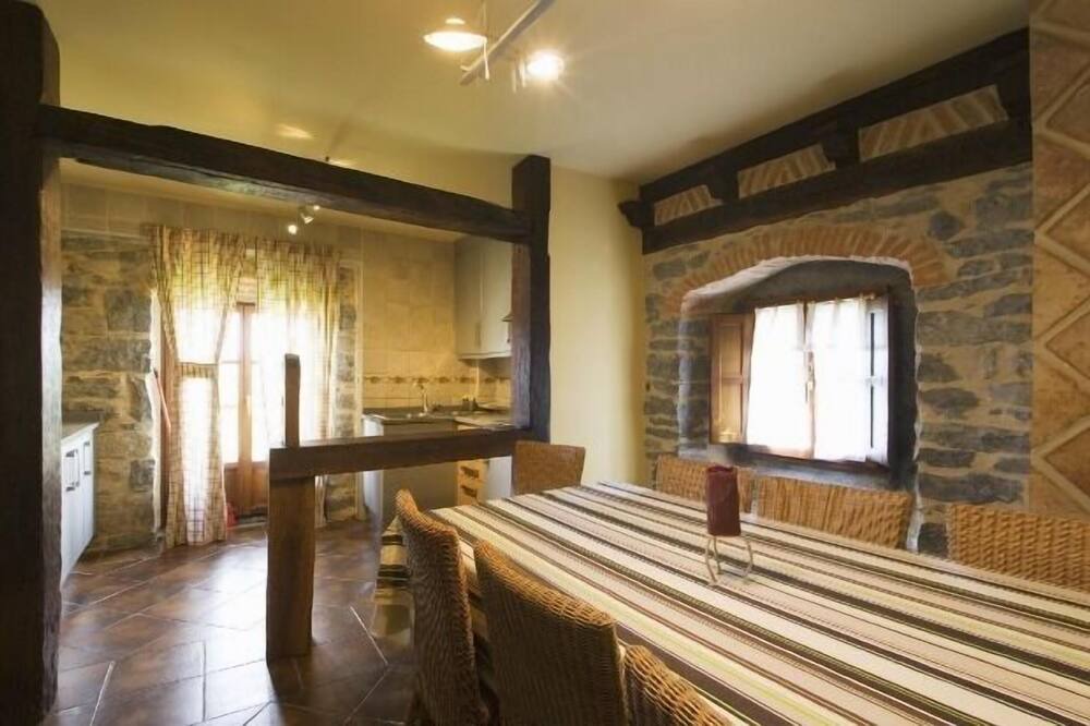 Photo of Kitchen in Orduna