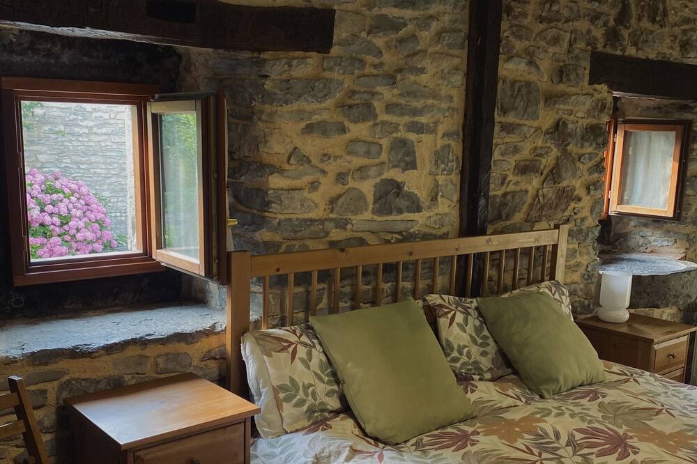Photo of Bedroom in Orduna