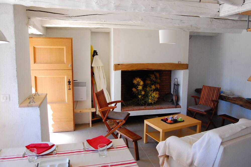 Photo of Livingroom in Uchentein