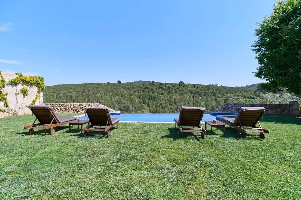 Photo of Outdoor in Olerdola