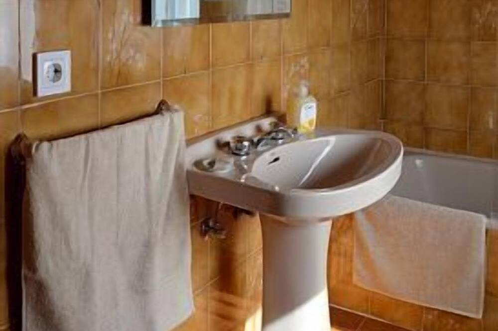 Photo of Bathroom in Robledo de Chavela