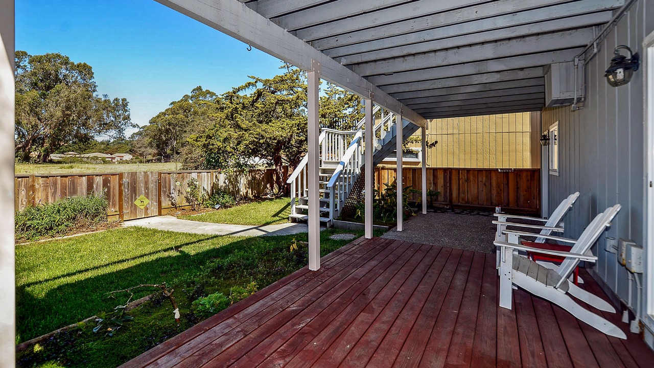 Photo of Patio Balcony in La Selva Beach