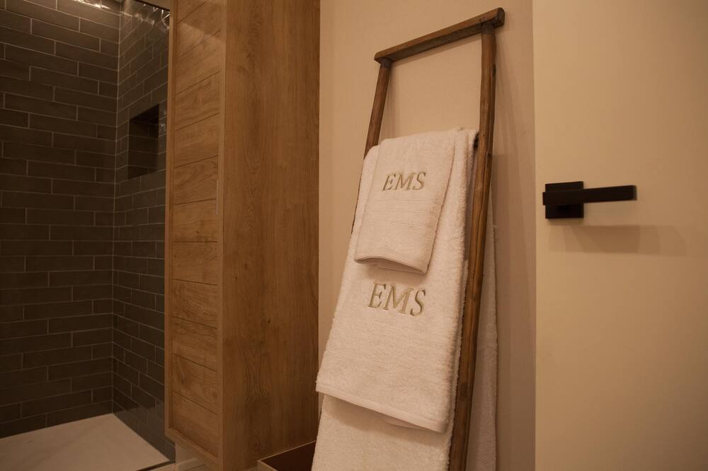 Photo of Bathroom in Torroella de Montgri