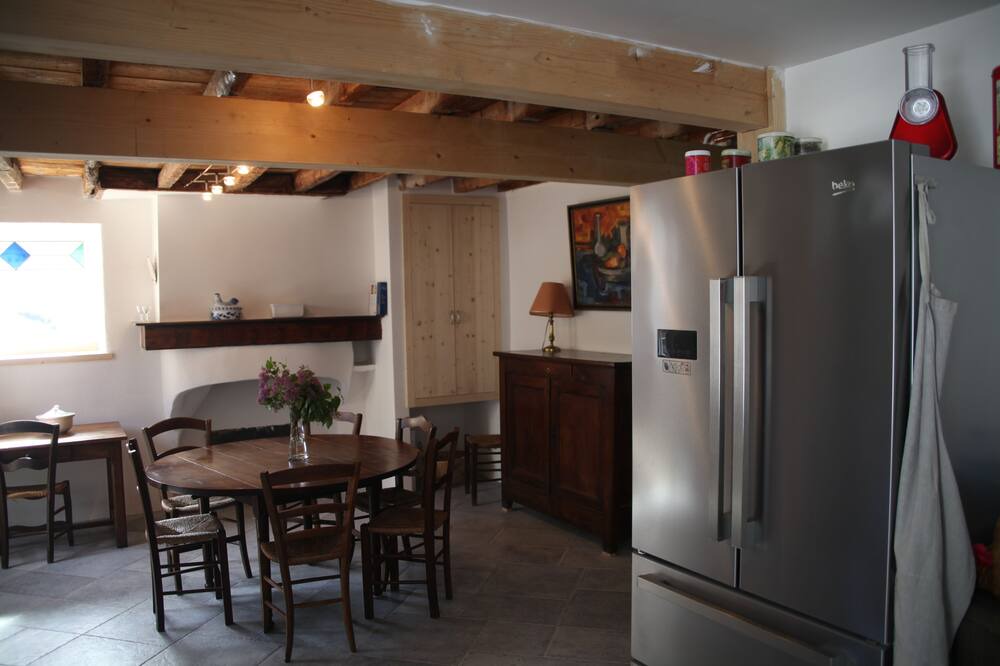 Photo of Kitchen in Vicdessos