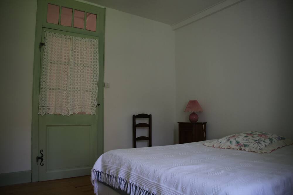 Photo of Bedroom in Vicdessos