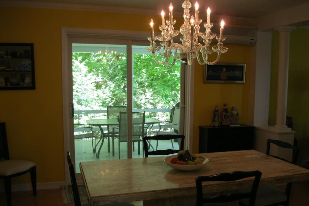 Photo of Kitchen in Ste Petronille