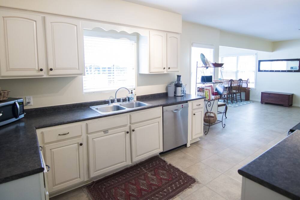 Photo of Kitchen in East Memphis