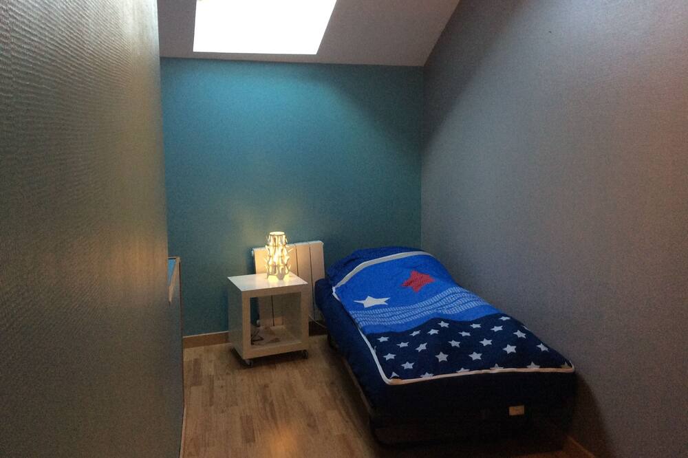 Photo of Bedroom in Varrains