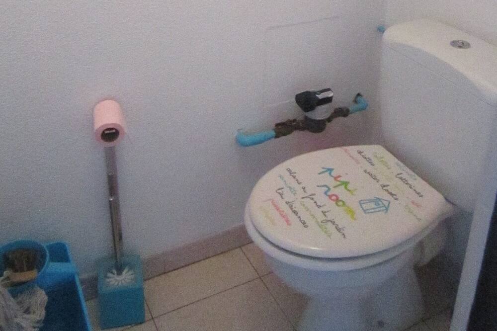 Photo of Bathroom in Banyuls-sur-Mer