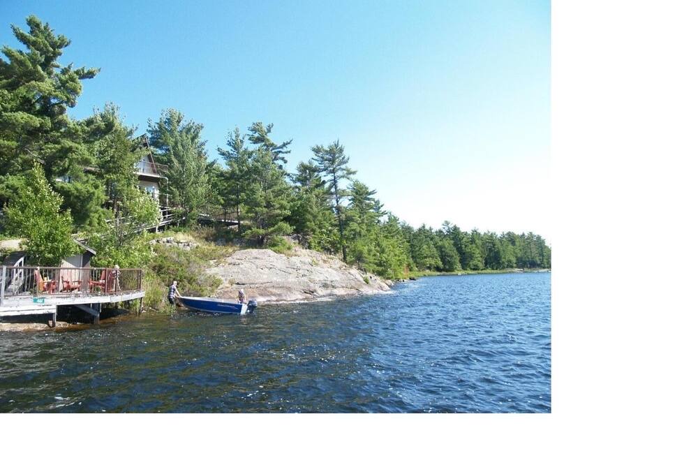 Photo of Outdoor in Broadbent