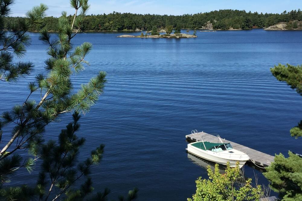 Photo of Outdoor in Broadbent