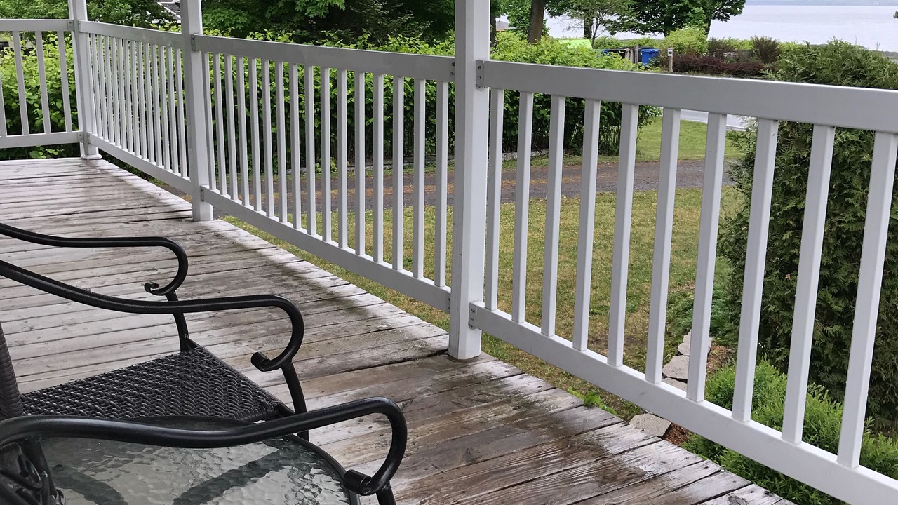 Photo of Patio Balcony in Saint-Jean-de-l'lle-d'Orleans