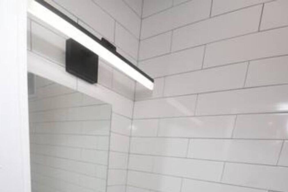 Photo of Bathroom in Lido Beach