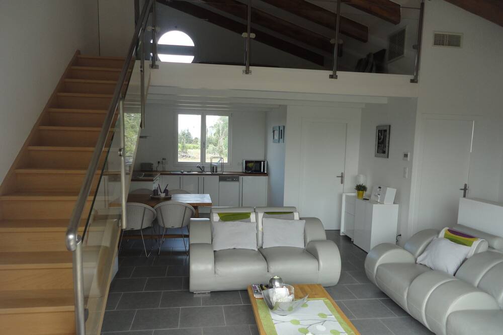 Photo of Livingroom in Saint-Feliu-d'Avall