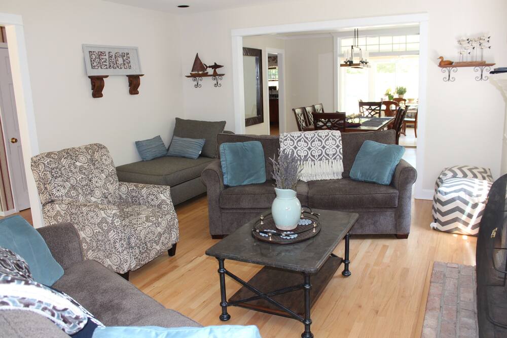 Photo of Bedroom in Southold