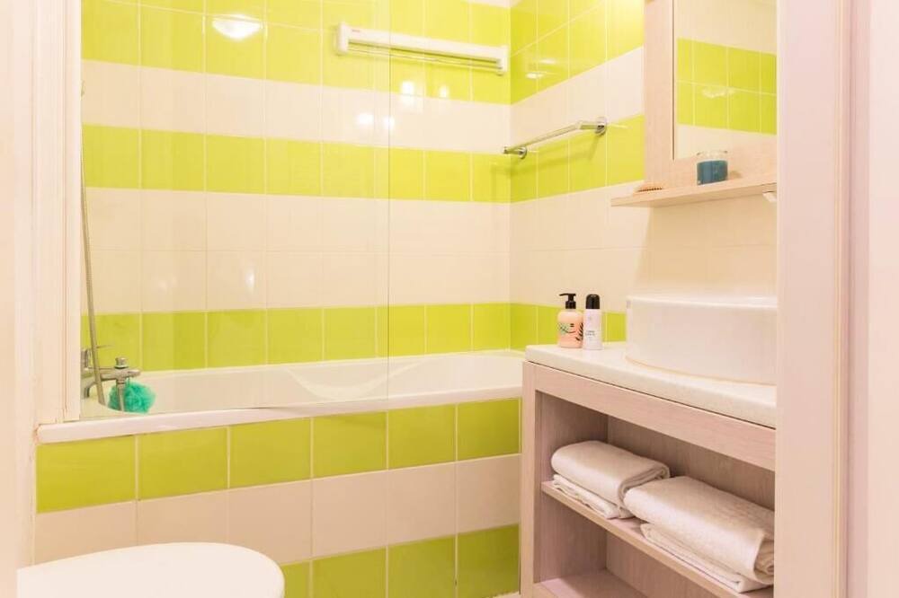 Photo of Bathroom in Pornichet