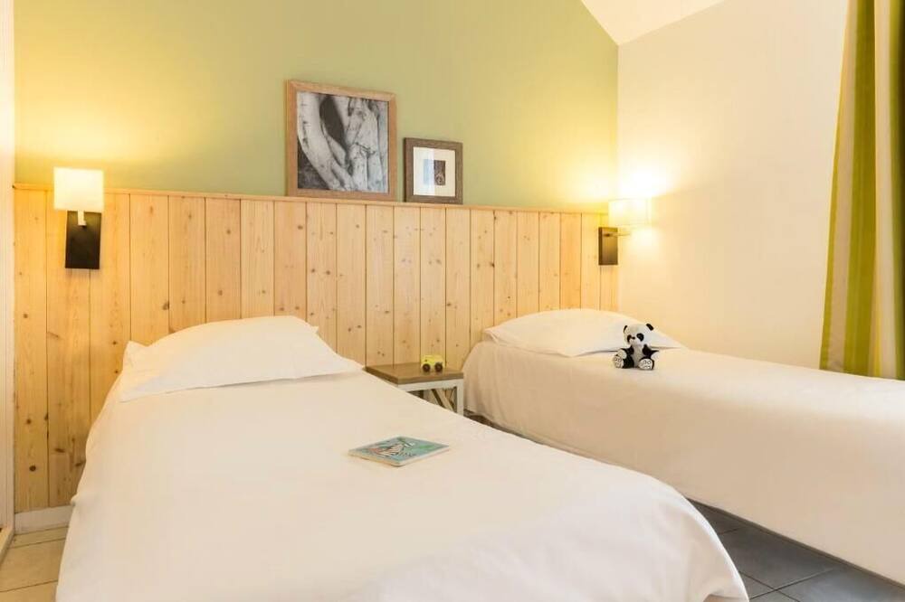 Photo of Bedroom in Pornichet
