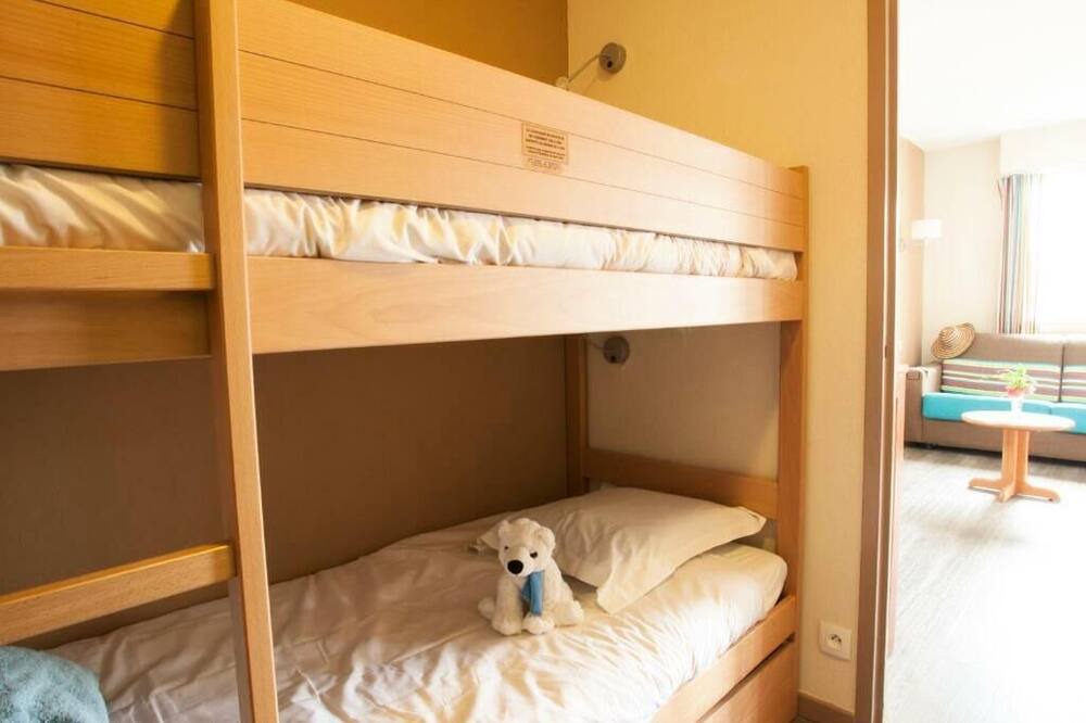 Photo of Bedroom in Saint-Servan