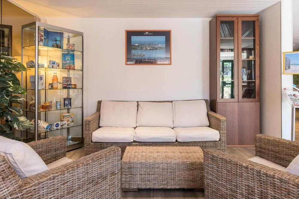Photo of Livingroom in Saint-Servan