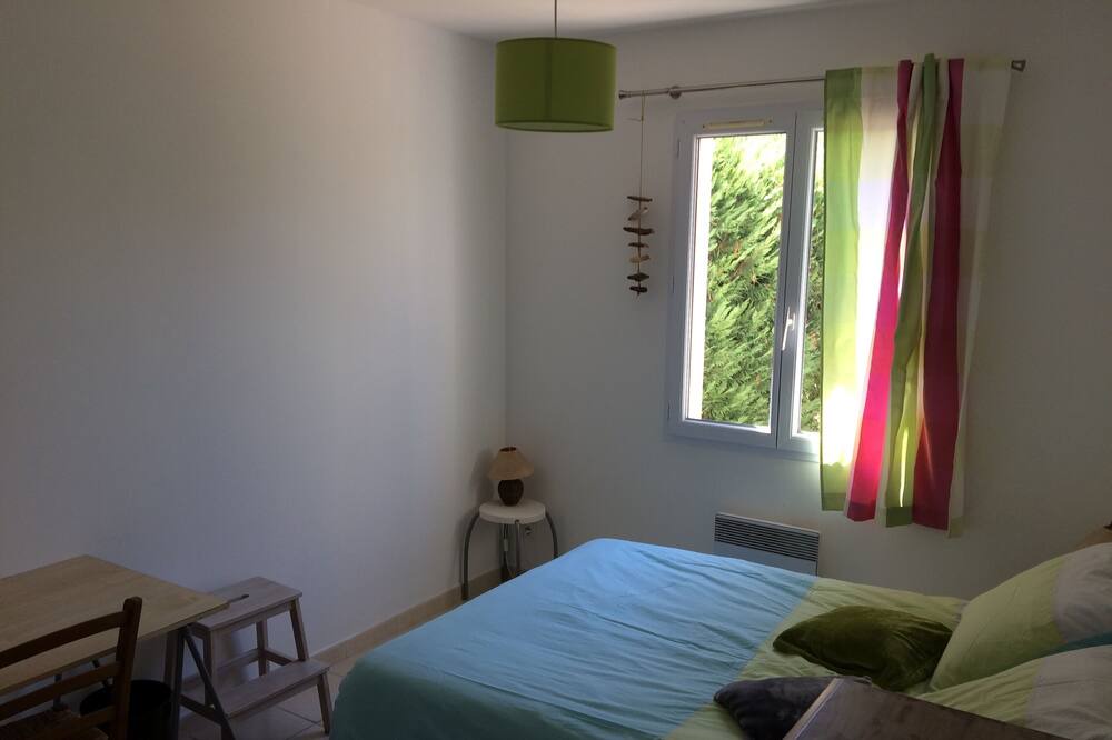 Photo of Bedroom in Vedene