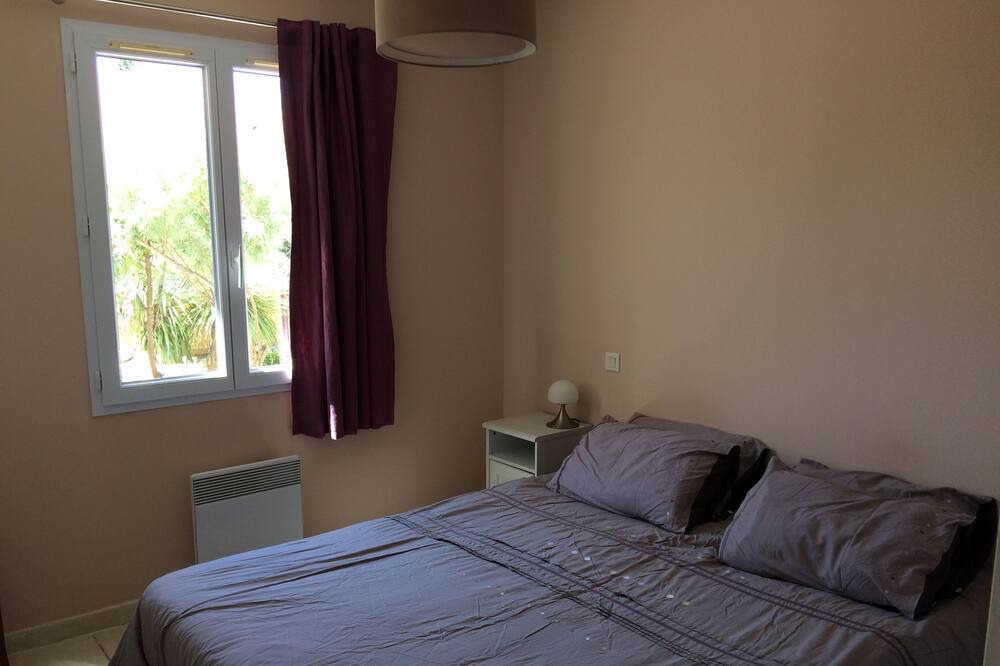 Photo of Bedroom in Vedene