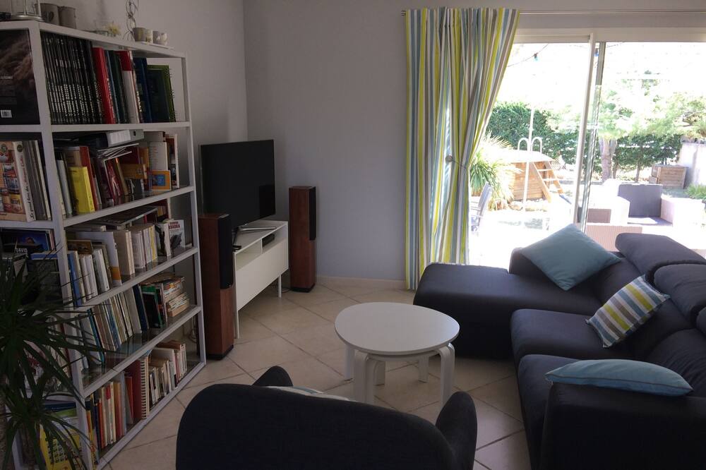 Photo of Livingroom in Vedene