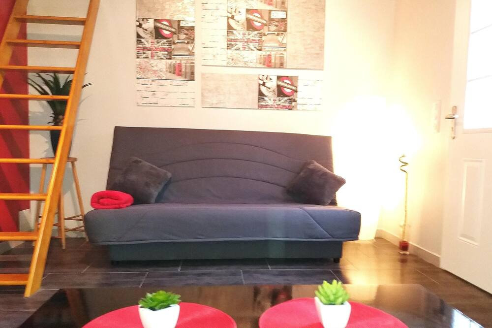 Photo of Livingroom in Bouyon