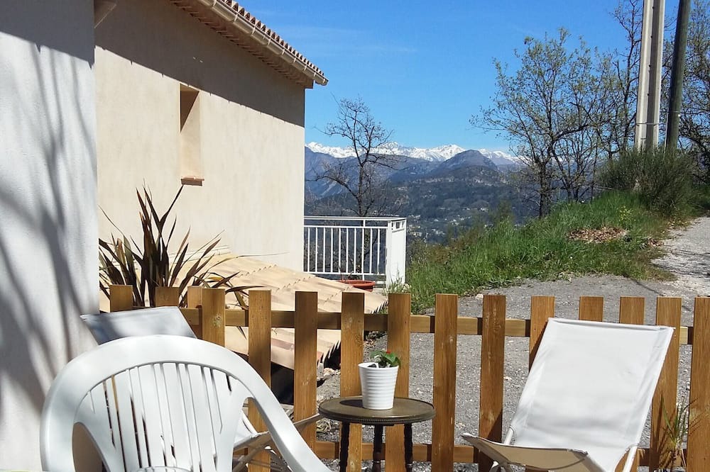 Photo of Patio Balcony in Bouyon