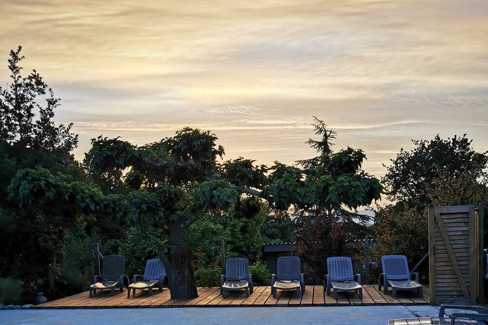 Photo of Outdoor in Labastide-de-Virac