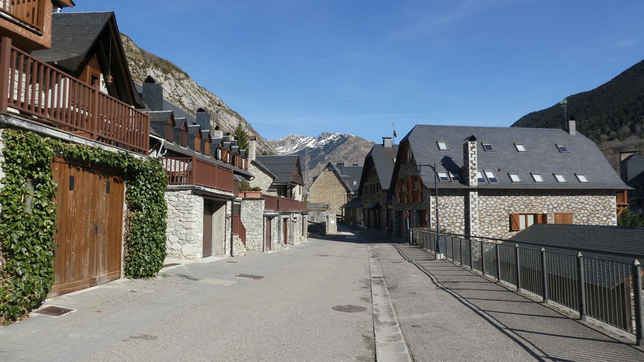 Photo of Outdoor in Arties