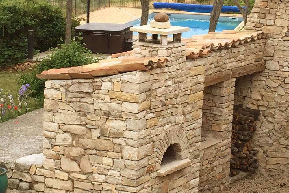Photo of Outdoor in Aubenas-les-Alpes
