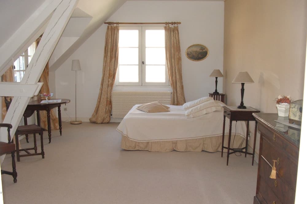Photo of Bedroom in Loches
