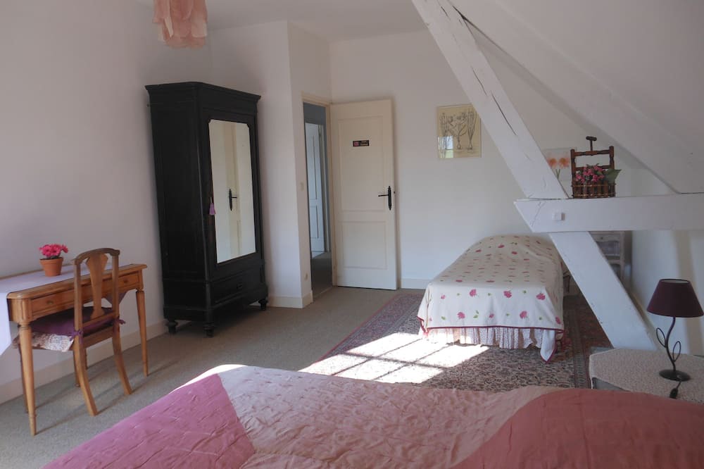 Photo of Bedroom in Loches