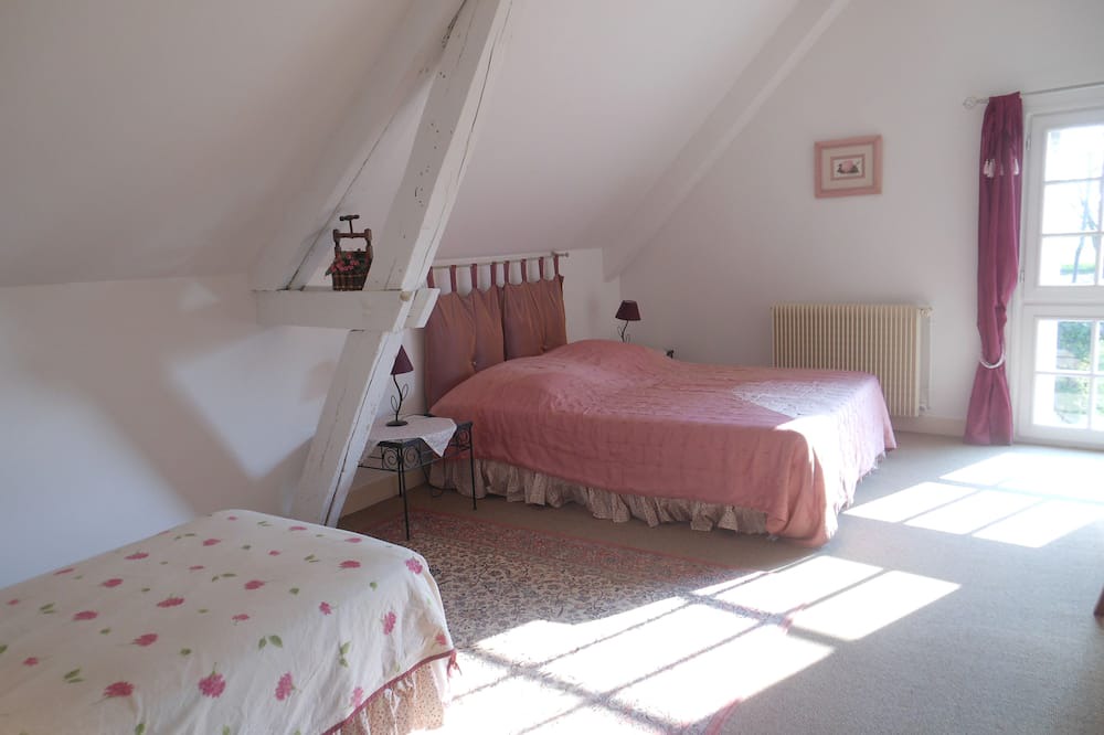 Photo of Bedroom in Loches