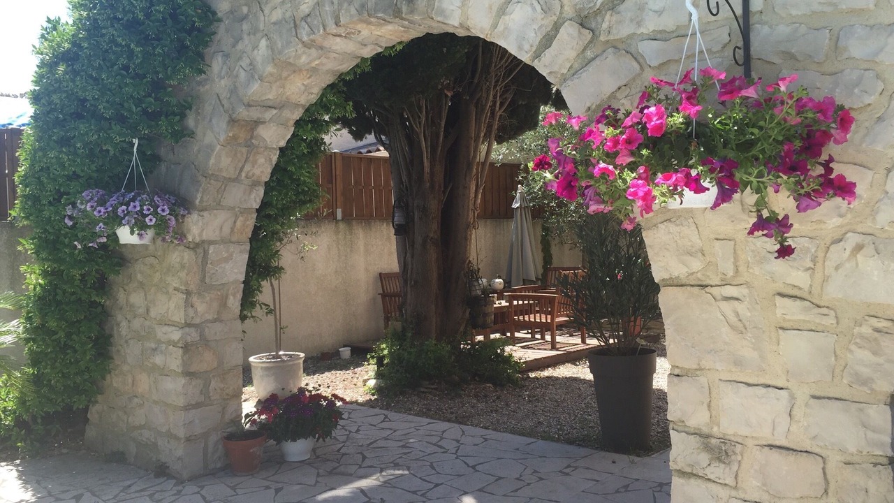 Photo of Patio Balcony in Boisseron